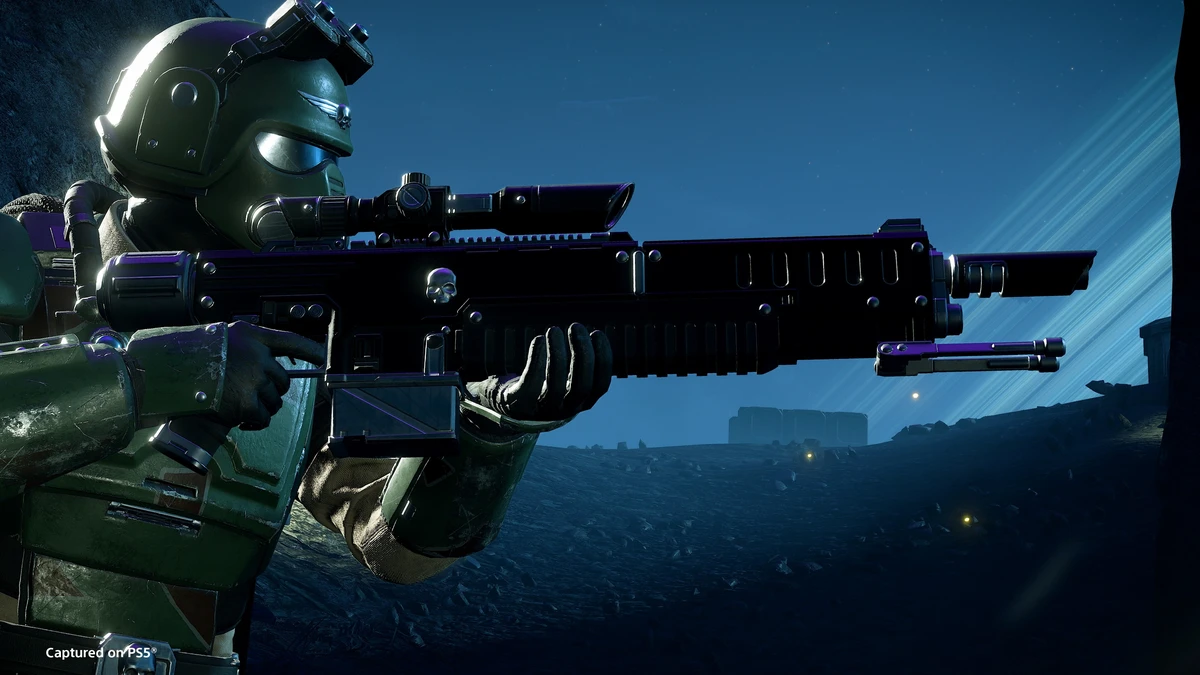 ปืนไรเฟิลซุ่มยิง R/40-K Hot-Shot Marksman Rifle ในเกม Helldivers 2