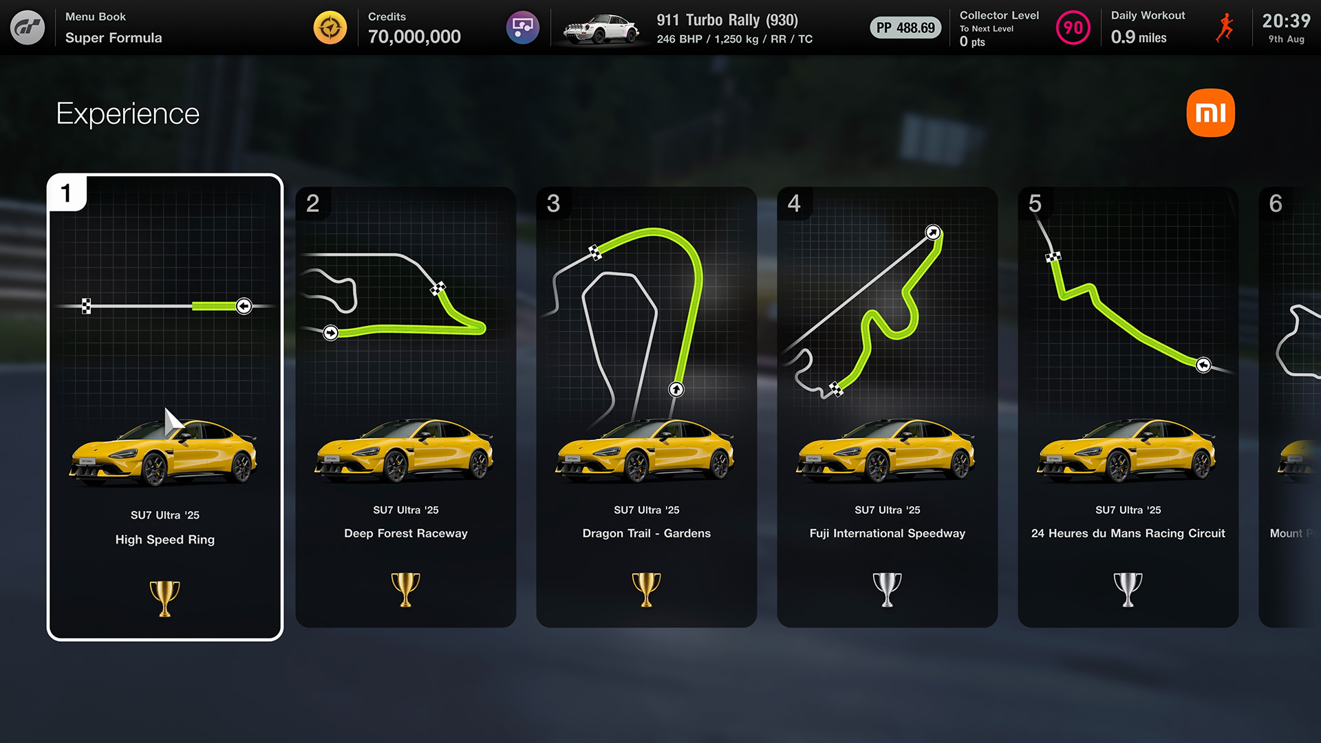 หน้าจอ Experience แสดงรายการท้าทายการขับขี่ของแบรนด์ Xiaomi ใน Gran Turismo 7