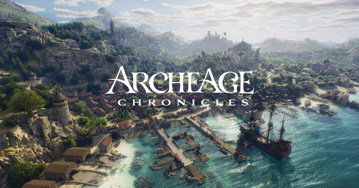 ArcheAge Chronicles โลโก้เกมกลางภาพเมืองชายฝั่ง ท่าเรือ และเรือใบใต้ท้องฟ้า