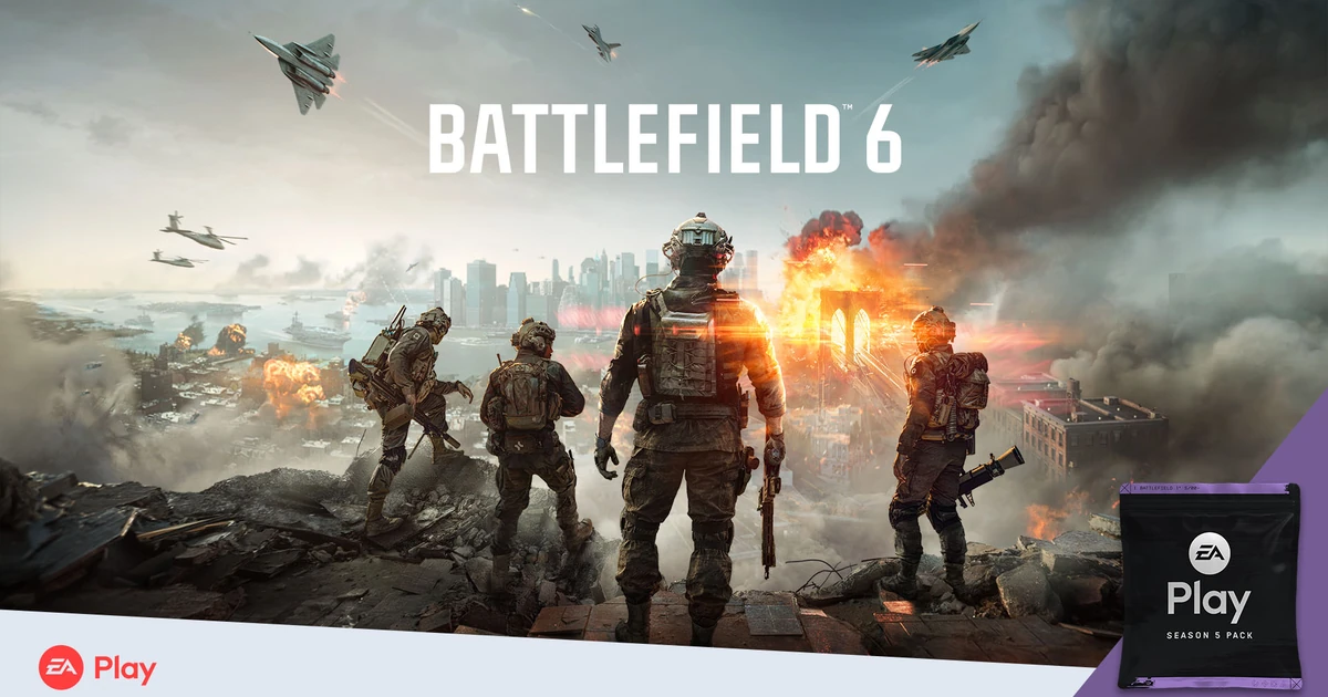 ทหารสี่คนยืนมองเมืองที่มีไฟและควันใต้ชื่อ Battlefield 6 พร้อมตรา EA Play